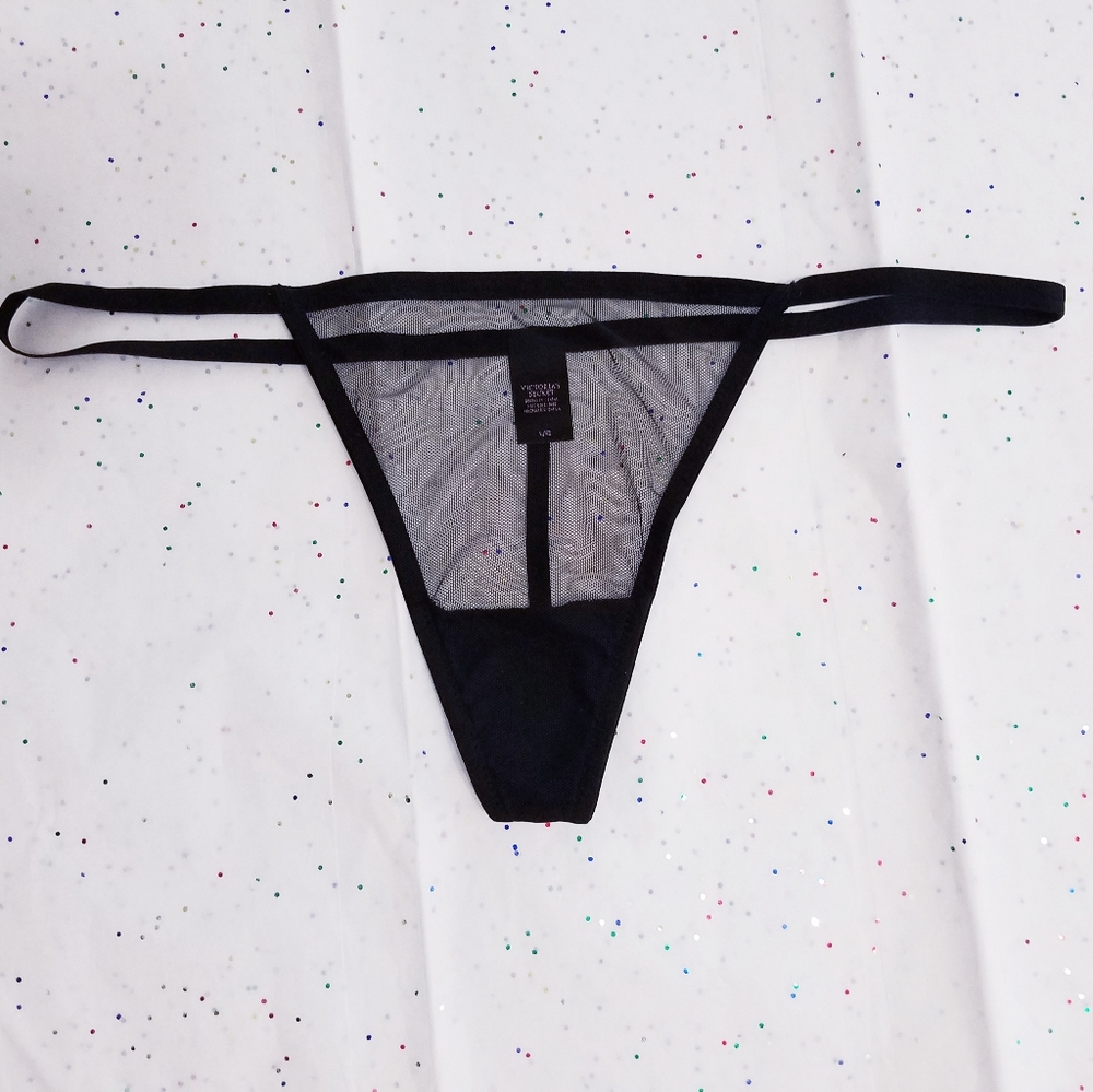 NWOT VS ❤ black mesh V string L